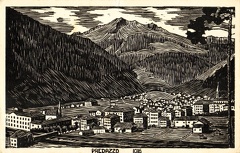 Giacomo Brigadoi - 24 agosto 1932
Cartolina con una splendida immagine di Predazzo, viaggiata da Predazzo a Bergamo.
Sul retro: INCISIONE IN LEGNO - G. BRIGADOI - PREDAZZO
Giacomo Brigadoi nasce a Predazzo il 29 aprile 1902 da Vittorio e Margherita
Morandini. Frequenta la scuola dell'obbligo e al termine si impiega nella piccola
azienda paterna come segantino.
Presta il servizio militare nel corpo degli alpini a San Candido.
Riprende il suo lavoro nella segheria e inizia come autodidatta a disegnare e dipingere.
Nel periodo fra le due guerre è attivo nella filodrammatica locale quasi sempre nel ruolo
di protagonista sia in lavori dialettali che in lingua italiana.
Nel 1929 viene premiato a Trento in un concorso con una medaglia d'argento per
l'interpretazione della commedia “ L'avvocato difensore”.
Calca le scene per l'ultima volta nella primavera del 1968 nel classico lavoro dialettale “ La pardaciana”.
Nell'estate del 1949 assieme ad Alberto Graziadei e Carlo Dezulian è presente ad una mostra collettiva organizzata a Predazzo dalla Pro Cultura.
Il 17 novembre 1952 sposa Isotta Bocher.
Nell'ottobre 1965 mostra personale presso la Galleria “La Colonna” di Trento.
Dal 1946 al 1951 e dal 1960 al 1964 è consigliere Comunale a Predazzo.
Dal 1962 al 1968 fa parte del Consiglio di Amministrazione della Cassa Rurale di
Predazzo.
Dal 1951 al 1961 è presente nel Consiglio di Amministrazione della Regola Feudale e quindi dal 1961 al 1969 ricopre la carica di Regolano del medesimo ente.
Muore il 16 dicembre 1984.
(Bruno Bosin) img77.jpg